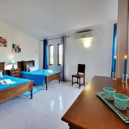 Villa Gira Patroves